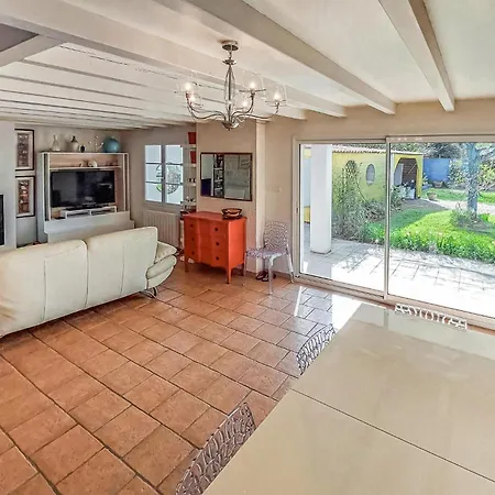 3 Bedroom Gorgeous In