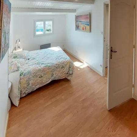 3 Bedroom Gorgeous In * Châtelaillon-Plage